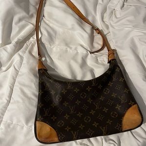 Louis Vuitton purse